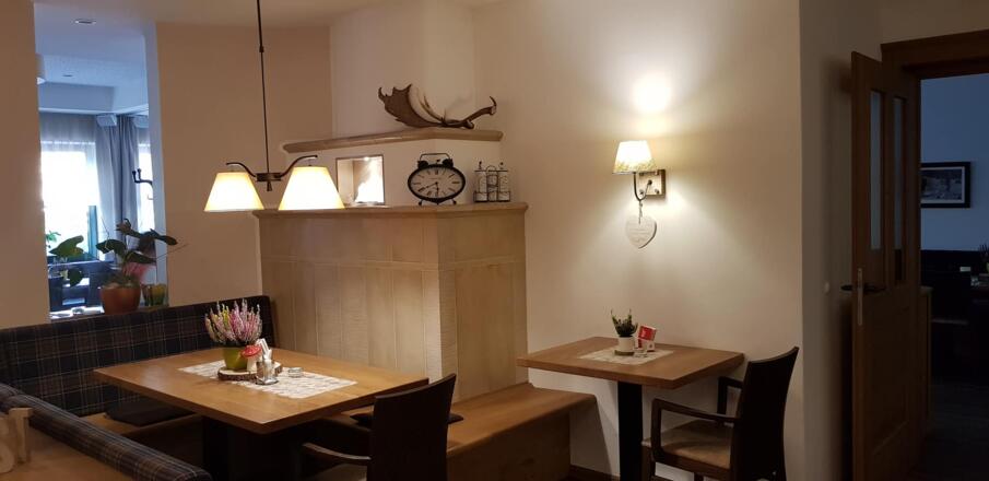 42529461_294534858005337_5332194974496718848_o