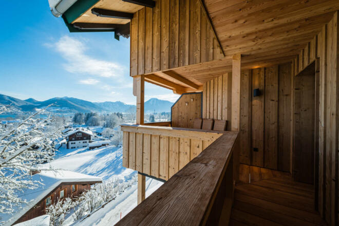 Balkon Wohnzimmer mit Traum-Seeblick