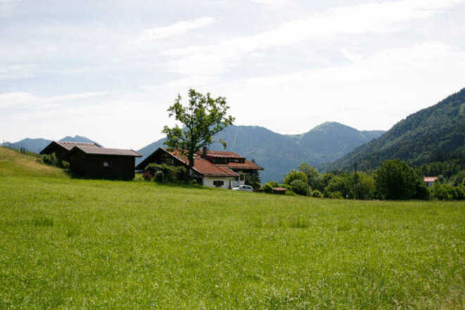 https://d1pgrp37iul3tg.cloudfront.net/objekt_pics/obj_full_31619_004.jpg