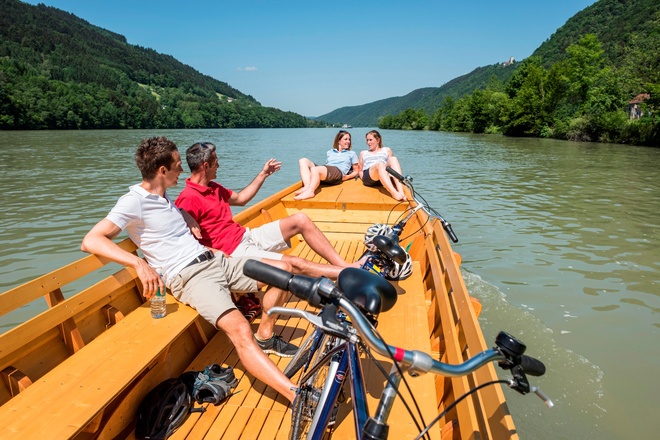 Zillenfahrt auf der Donau