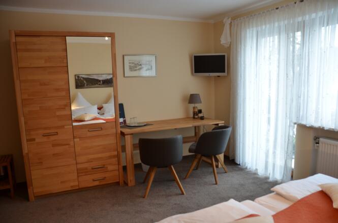Doppelzimmer mit Terrasse