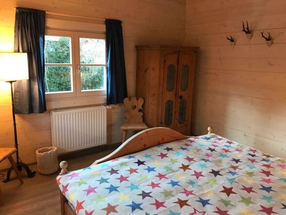 Doppelzimmer Bauernstil 1. OG