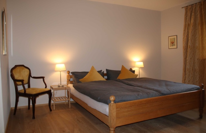 Ferienhaus Enke großes Schlafzimmer