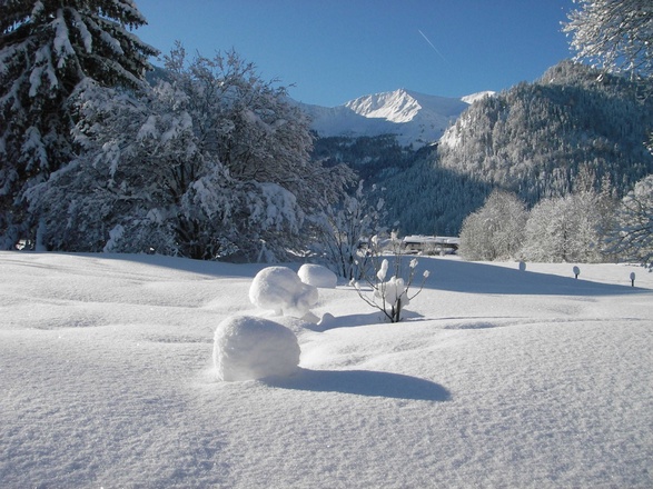 eingeschneit