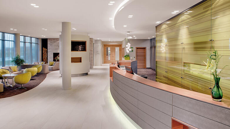 Rezeption Hotel Kremstalerhof