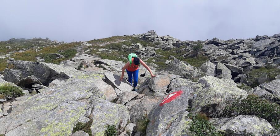 ... felsiger und die Hand kann schon mal zum Einsatz kommen.