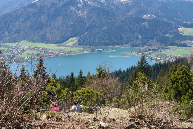 Blick auf den Tegernsee von der Neureuth (1264m)