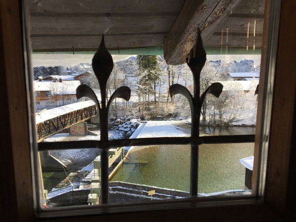 Flussblick vom Seitenfenster