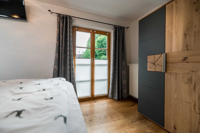 Schlafzimmer 1