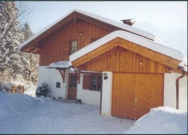 Eingang im Winter