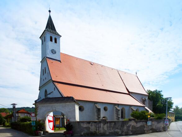 Pesenbachkirche Rostfilm