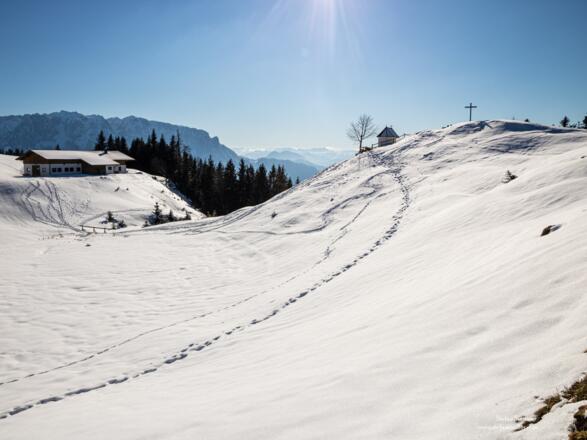 Flach rüber zum Aussichtspunkt.