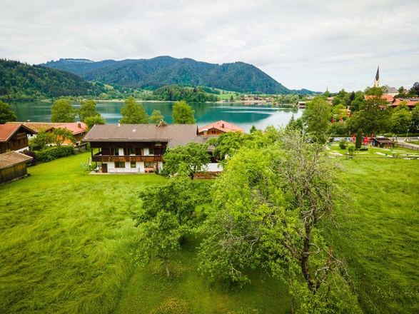 https://d1pgrp37iul3tg.cloudfront.net/objekt_pics/obj_full_28312_012.jpg
