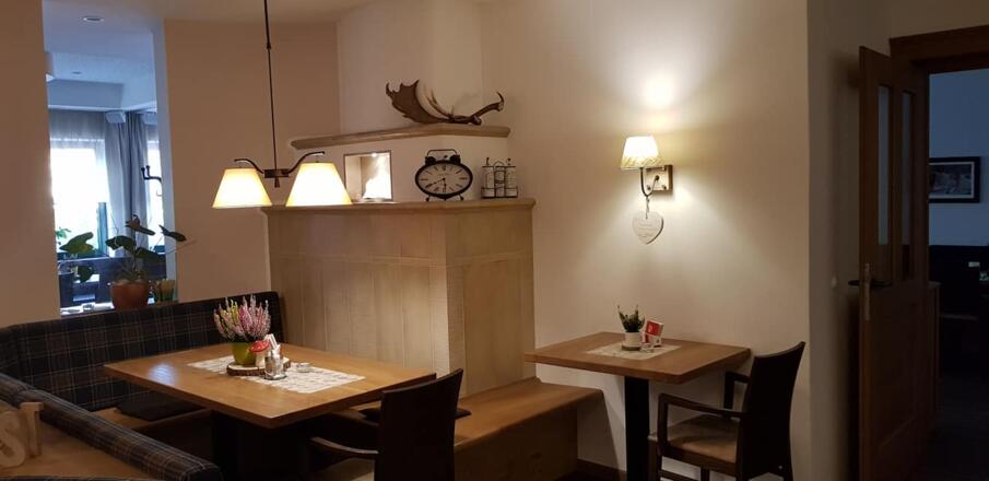 49949625_344471906344965_5958825171065241600_o