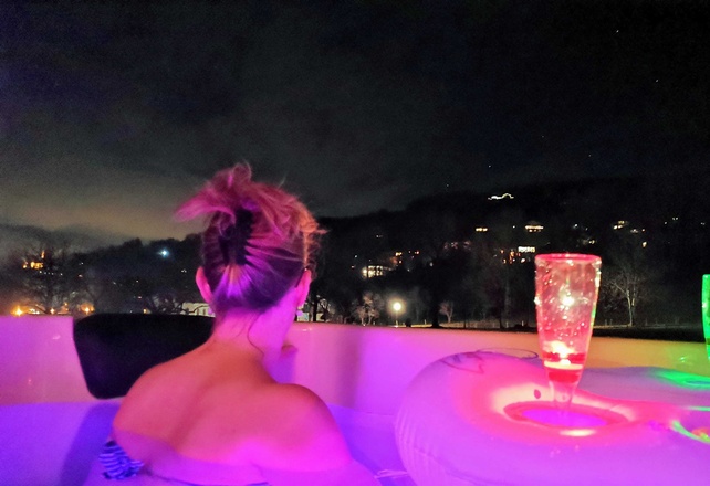 Relaxen in Hot Tub