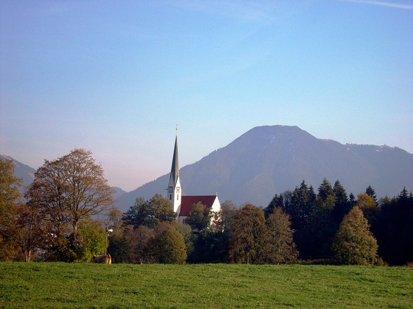 Fußweg zur Kirche