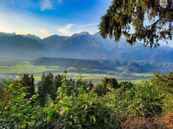 Ausblick von der Ferienwohnung Oachkatzl Volders