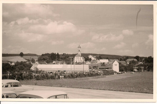 volksfest-birnbach-1961-auf-der-braeuwiese-heute-neuer-marktplatz-
