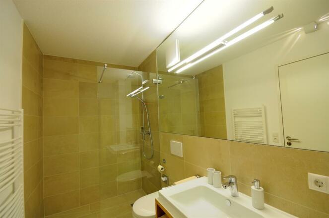 App C Dusche /WC