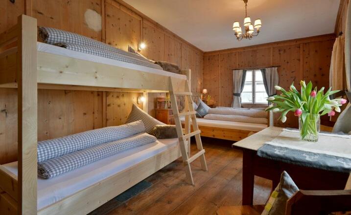 Graues Schlafzimmer OG