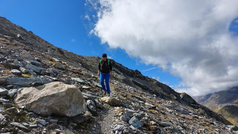 Der Wilke-Steig ist als schwarzer (schwieriger) Bergweg klassifiziert, Sehr exponierte Stellen mit Absturzgefahr gibt es nicht.