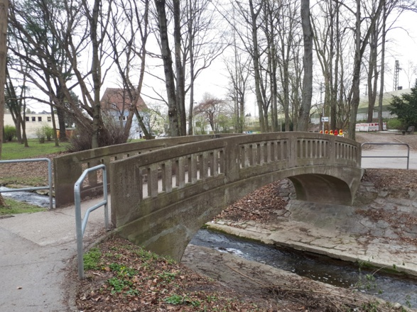"Seufzerbrücke" am Allachbach