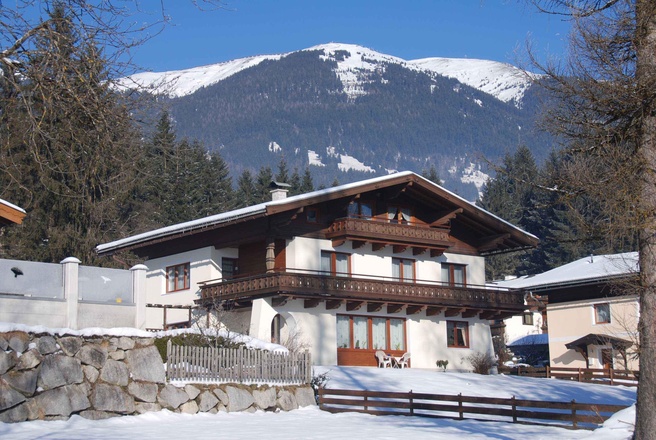 Haus im Winter