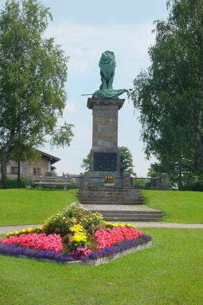 Das Oberländer-Denkmal