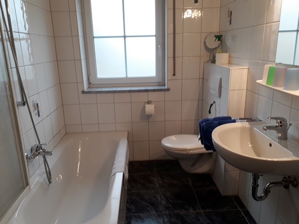 BAD/DU/WC