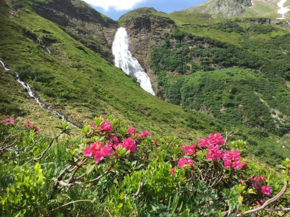 Wasserfall vom Kratzenbergsee