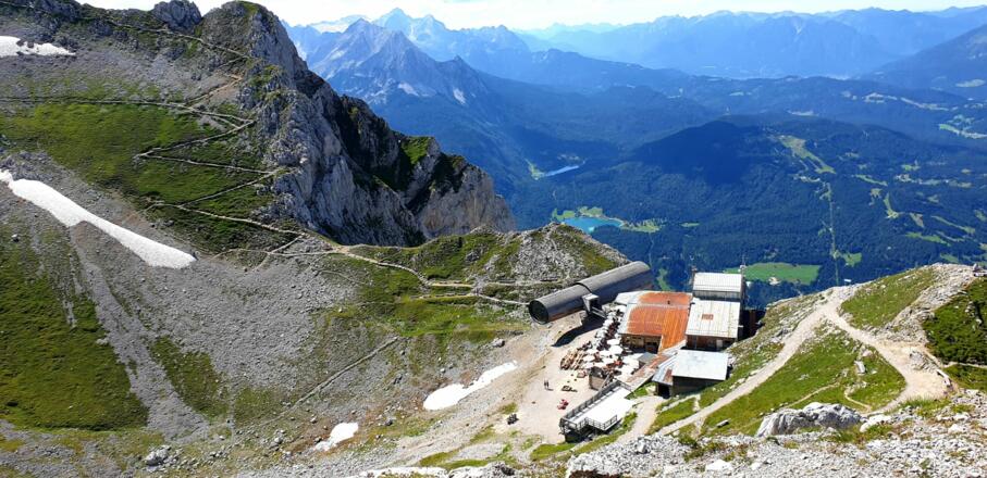 Berggaststätte im Sommer