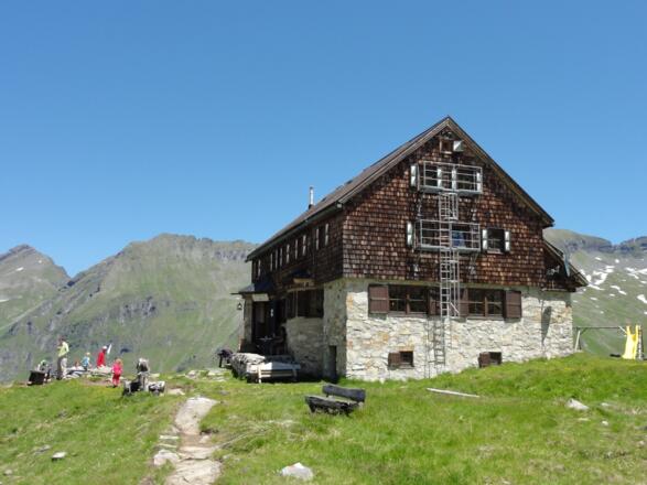 Fürther Hütte auf 2.201 m