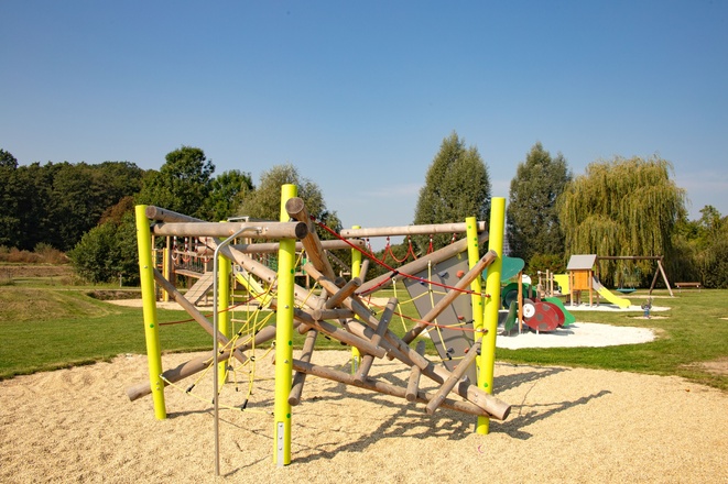 IMG_1_Vital_Camp_Spielplatz