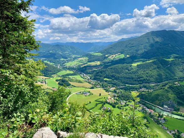 Blick von der Rotmäuer Richtung Weyer