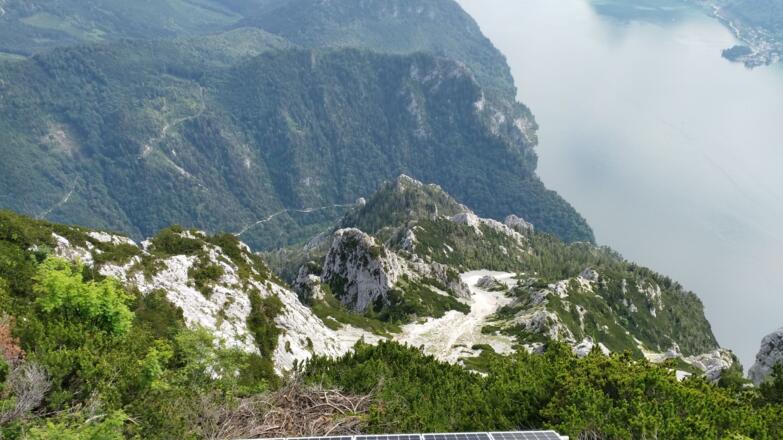 Rückblick vom Traunsteinhaus auf den Oberen Südwestgrat