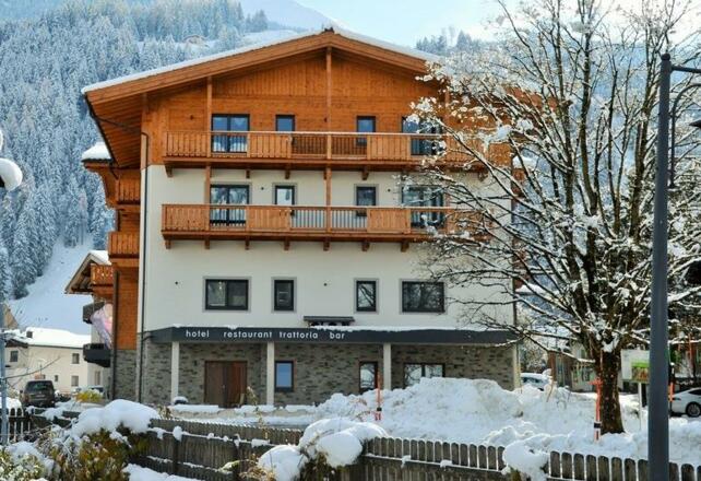 frontansicht hotel