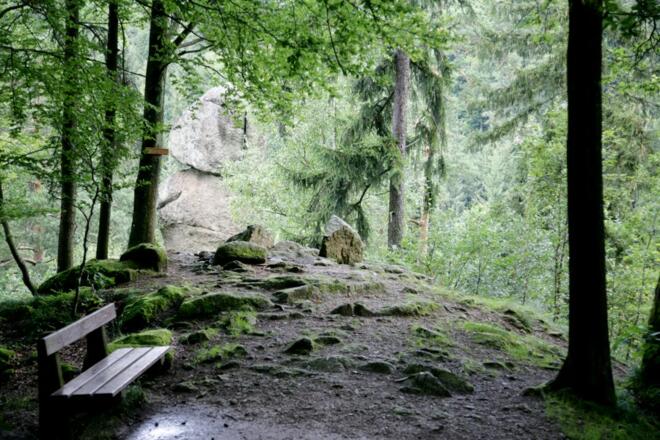 Der Kerzenstein in der Nähe des Schlagerwirts