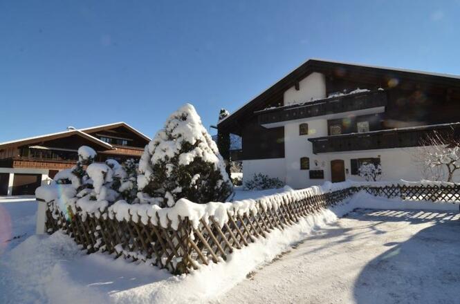 Seitenansicht Eingang