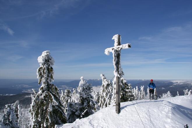 Gipfelkreuz auf dem Großen Rachel