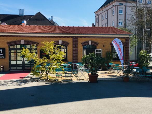 Cosmo Bistro