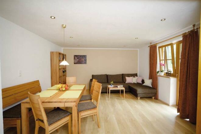 Wohnbereich - Ferienwohnung Nagelfluh