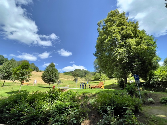 Barrierefreie Wassertretanlage Mespelbrunn