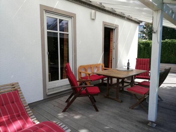 Ferienhaus Deller Terasse