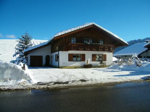 Unser Haus im Winter