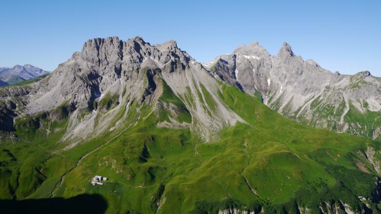 Kemptner Hütte, Kratzer, Mädelegabel und Trettachspitze vom Fürschießersattel