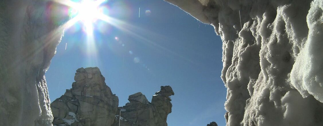 Natur Eis Palast im Hintertuxer Gletscher