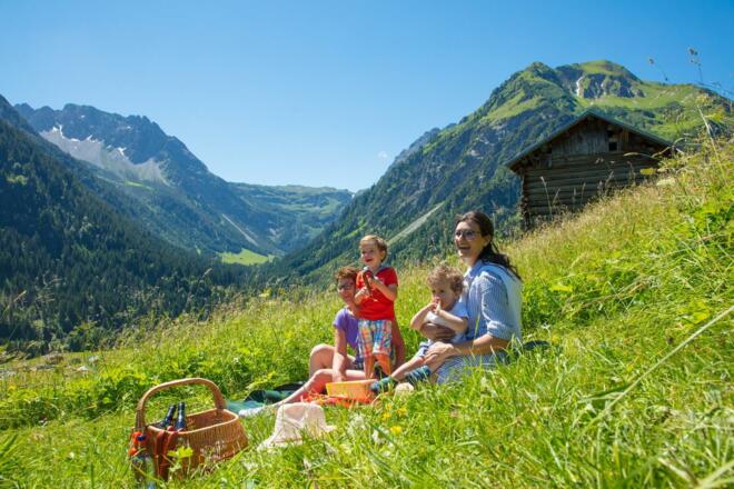 2018_Familienausflug_Picknick (1)
