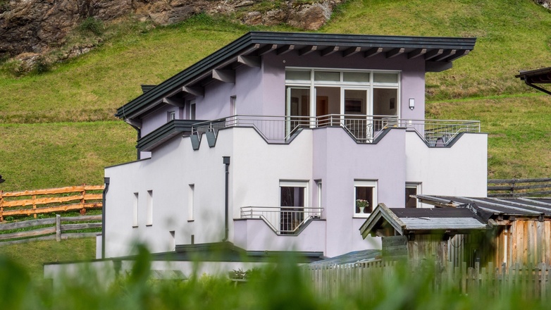 Haus Saphir