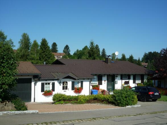 Vordere Hausansicht