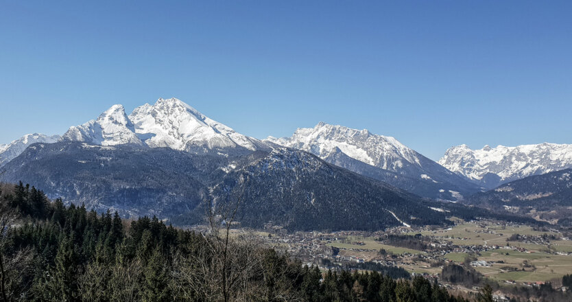 Blick zu Watzmann und Hochkalter